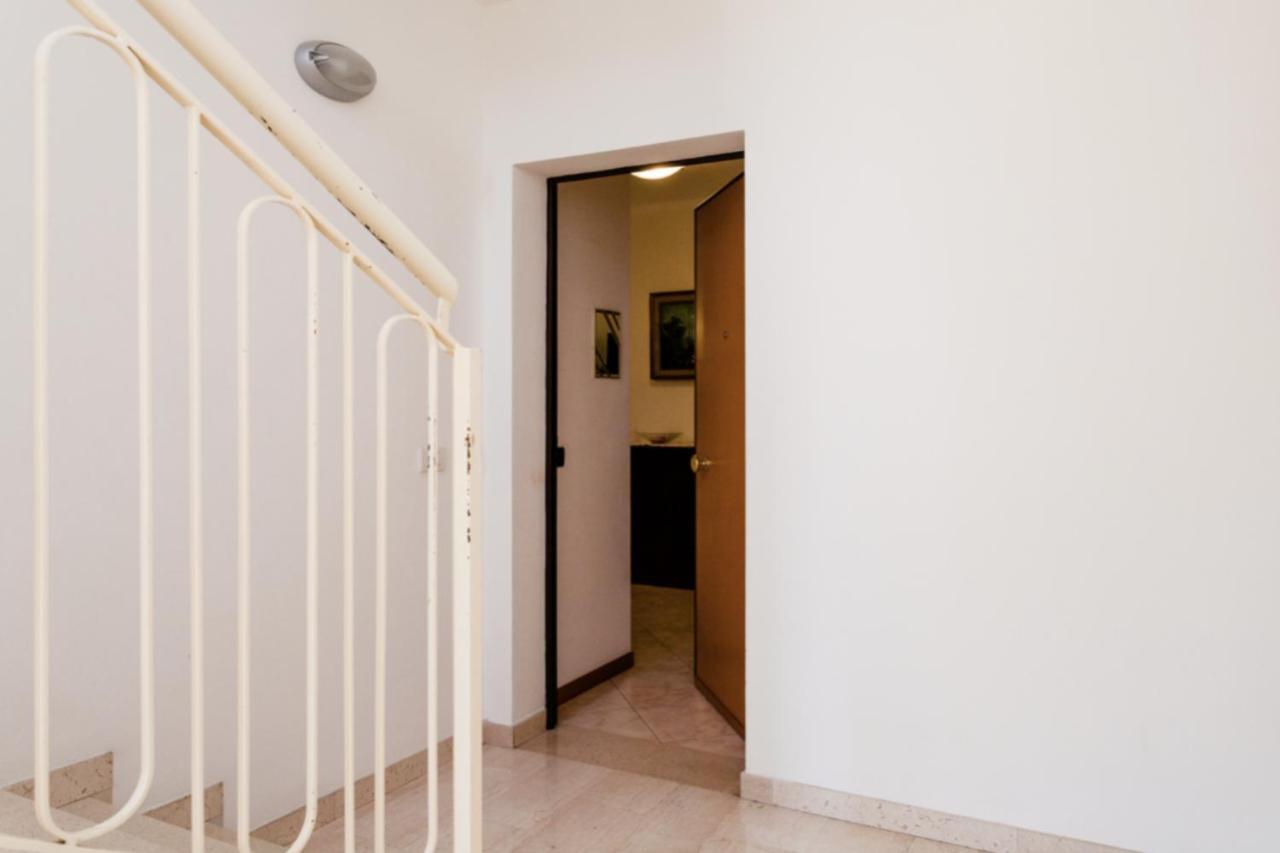 Relax In Collina Apartment Misano Adriatico Luaran gambar