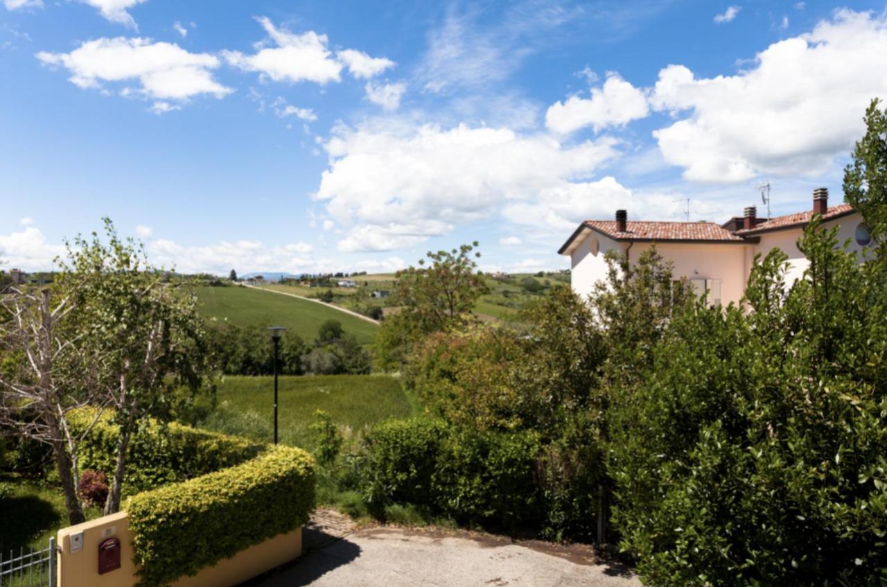 Relax In Collina Apartment Misano Adriatico Luaran gambar