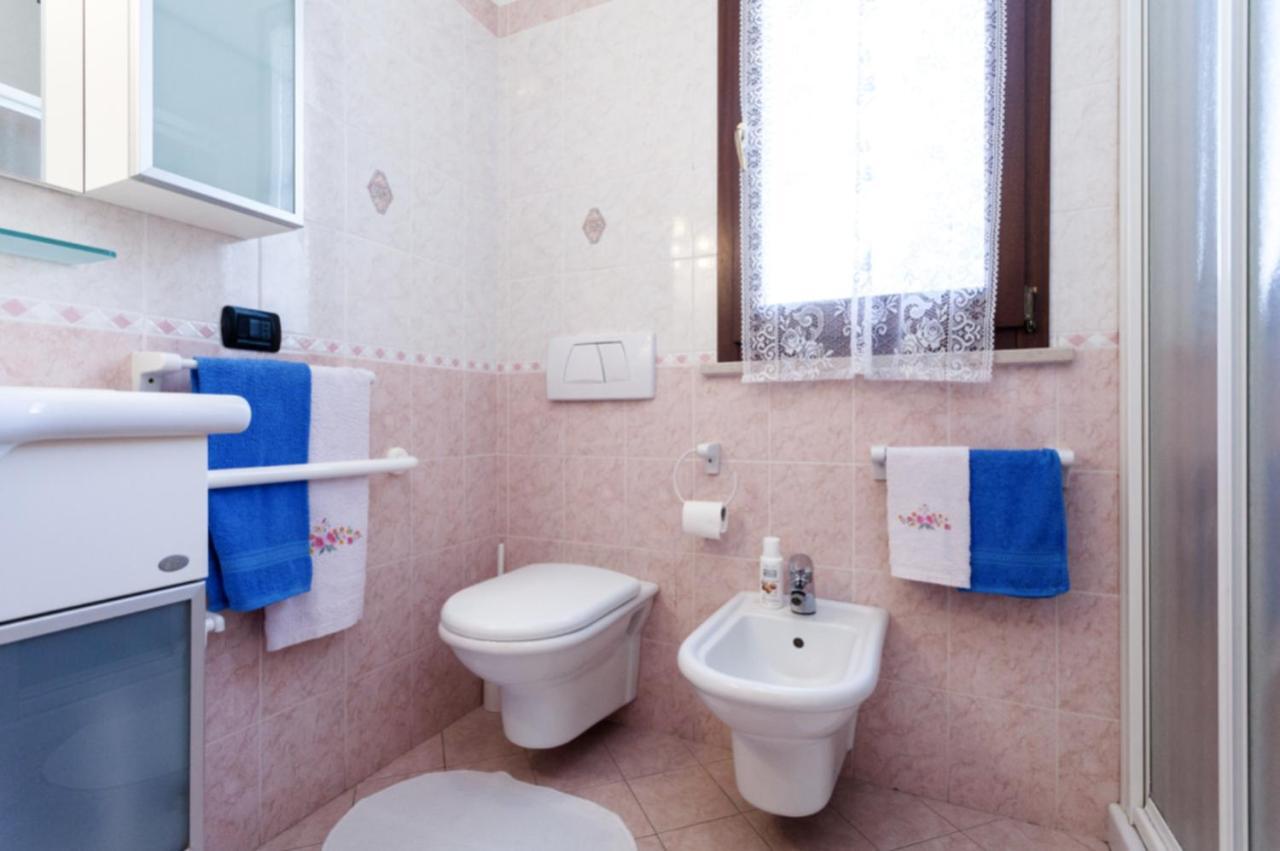 Relax In Collina Apartment Misano Adriatico Luaran gambar