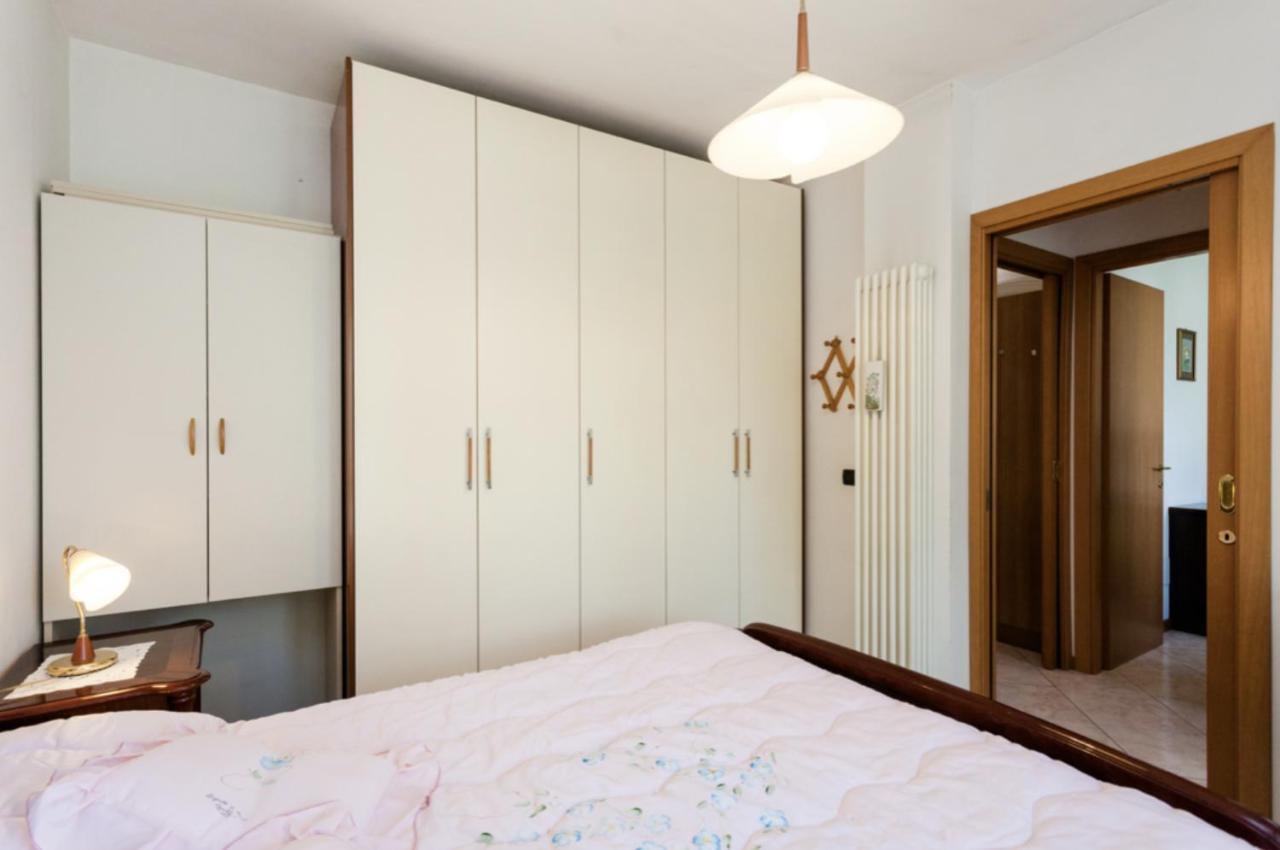 Relax In Collina Apartment Misano Adriatico Luaran gambar