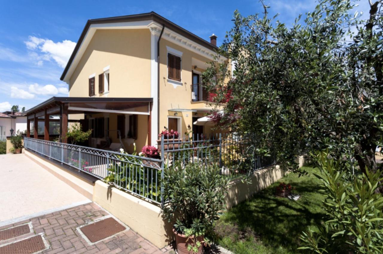 Relax In Collina Apartment Misano Adriatico Luaran gambar